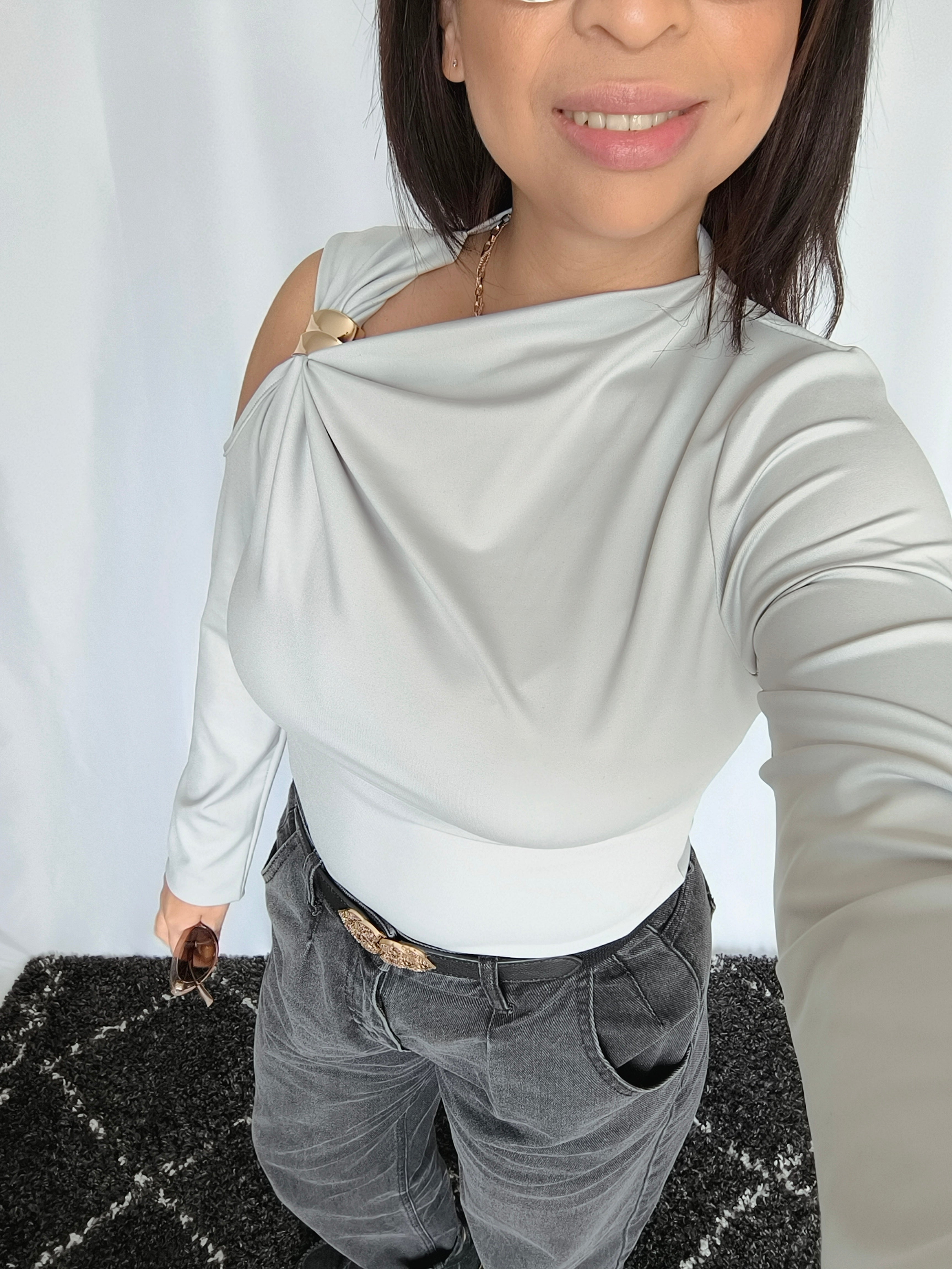 Sous pull asymétrique