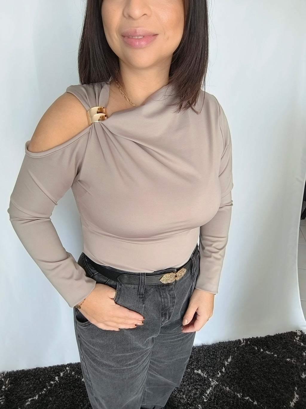 Sous pull asymétrique